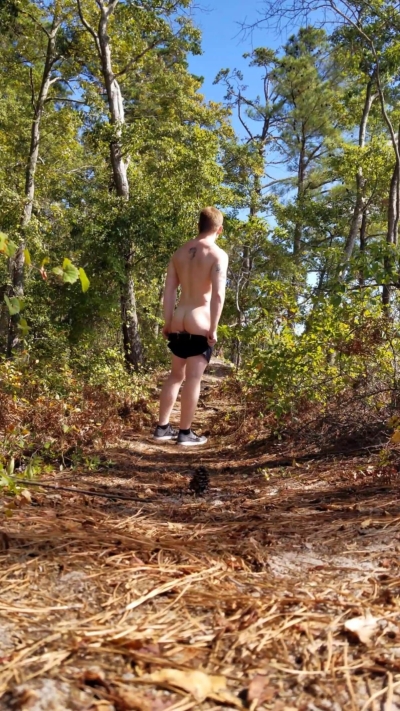 Even just the briefest nudity can make any hike more enjoyable
